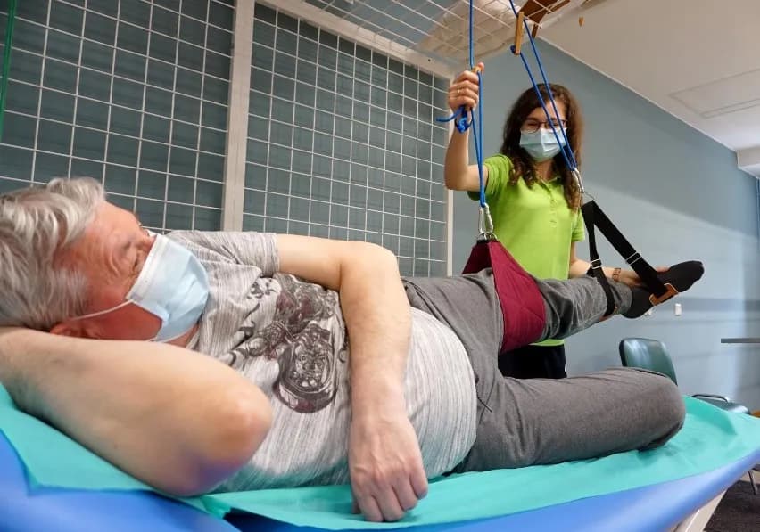 Rehabilitacja uzdrowiskowa: Odzyskaj sprawność z NFZ jak to działa?