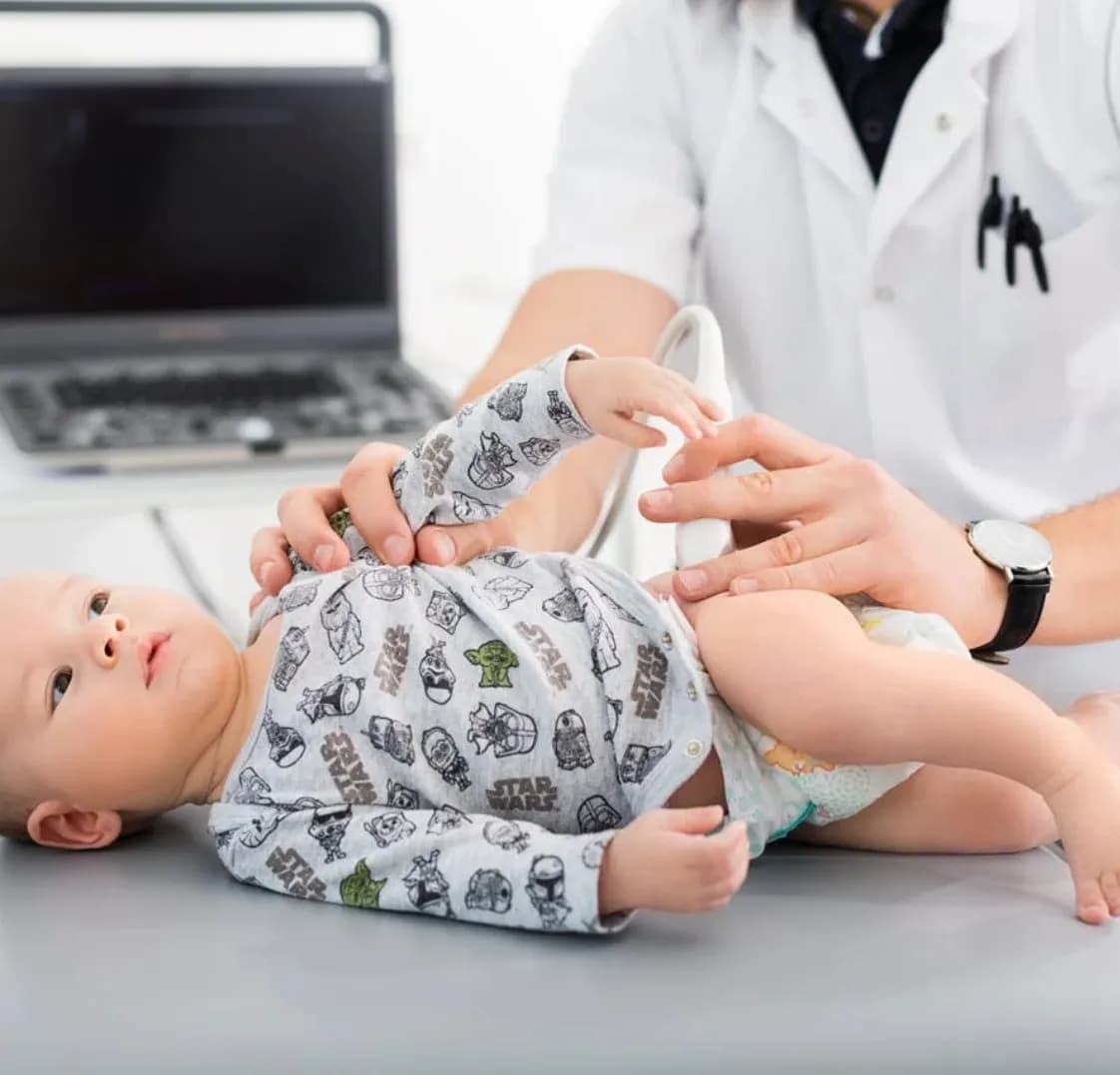 Rozwój motoryczny dziecka: Kiedy wizyta u fizjoterapeuty?