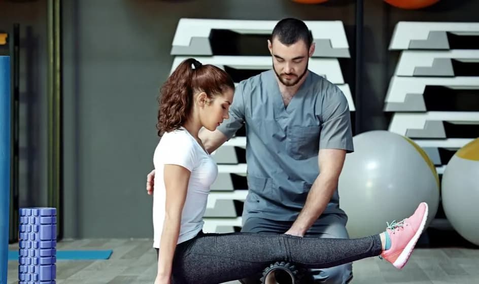 Rehabilitacja domowa NFZ: limity i zasady. Czy wiesz o zmianach 2026?